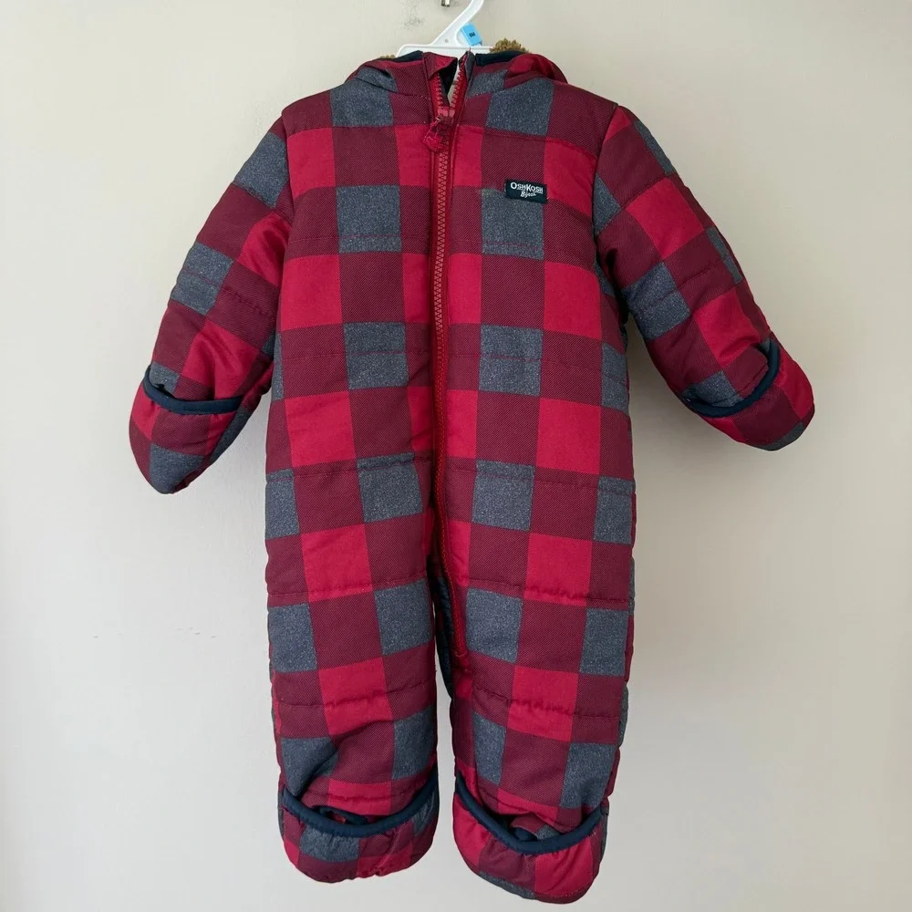 OshKosh Bgosh Baby 3/6M Red Grey Buffalo Plaid Fleece‎ Lined Hooded Pram Bunting